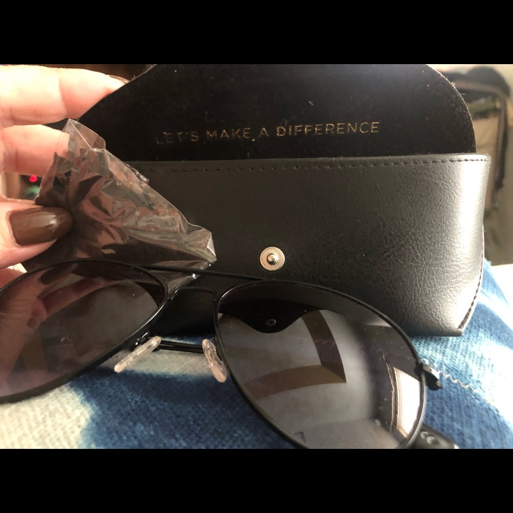 Diff Sunglasses Aviator Style - image 4